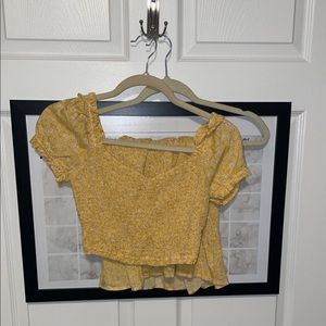 Hollister matching set size small floral, yellow, comfortable